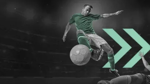 惠英红65岁生日喜收樊振东签名球拍，勉励“小胖”赛场璀璨，为国荣耀